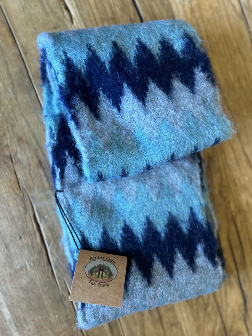 Andes Gifts alpaca blend Blue Patterned Wool infinity Scarf new native